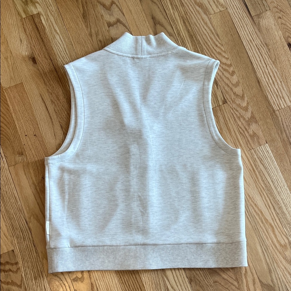 Varley Vicky Button Gilet Cream Sleeveless Vest - Picture 9 of 10
